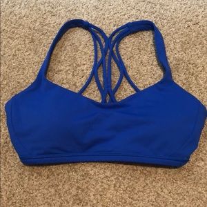 Lululemon Free to be Zen Bra 4